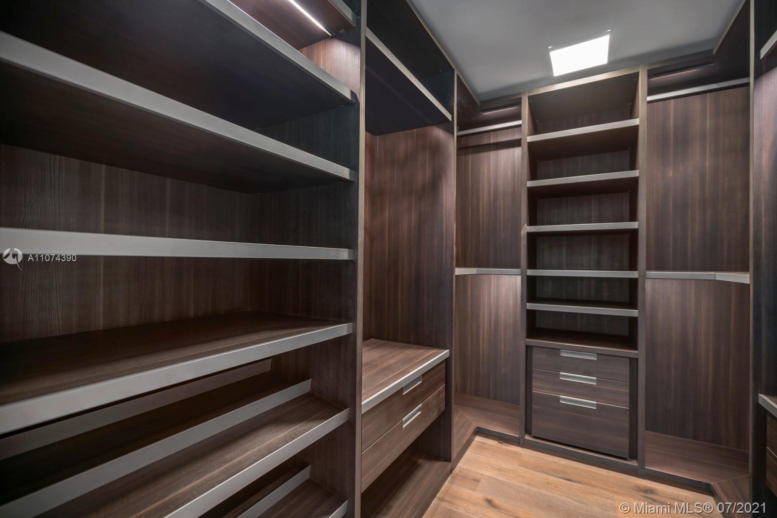 OCEANA BAL HARBOUR CONDO - Residential