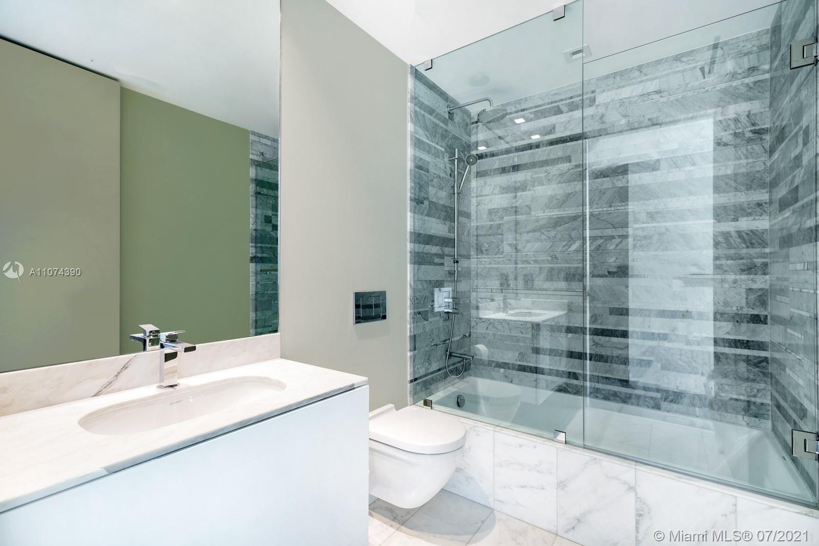 OCEANA BAL HARBOUR CONDO - Residential