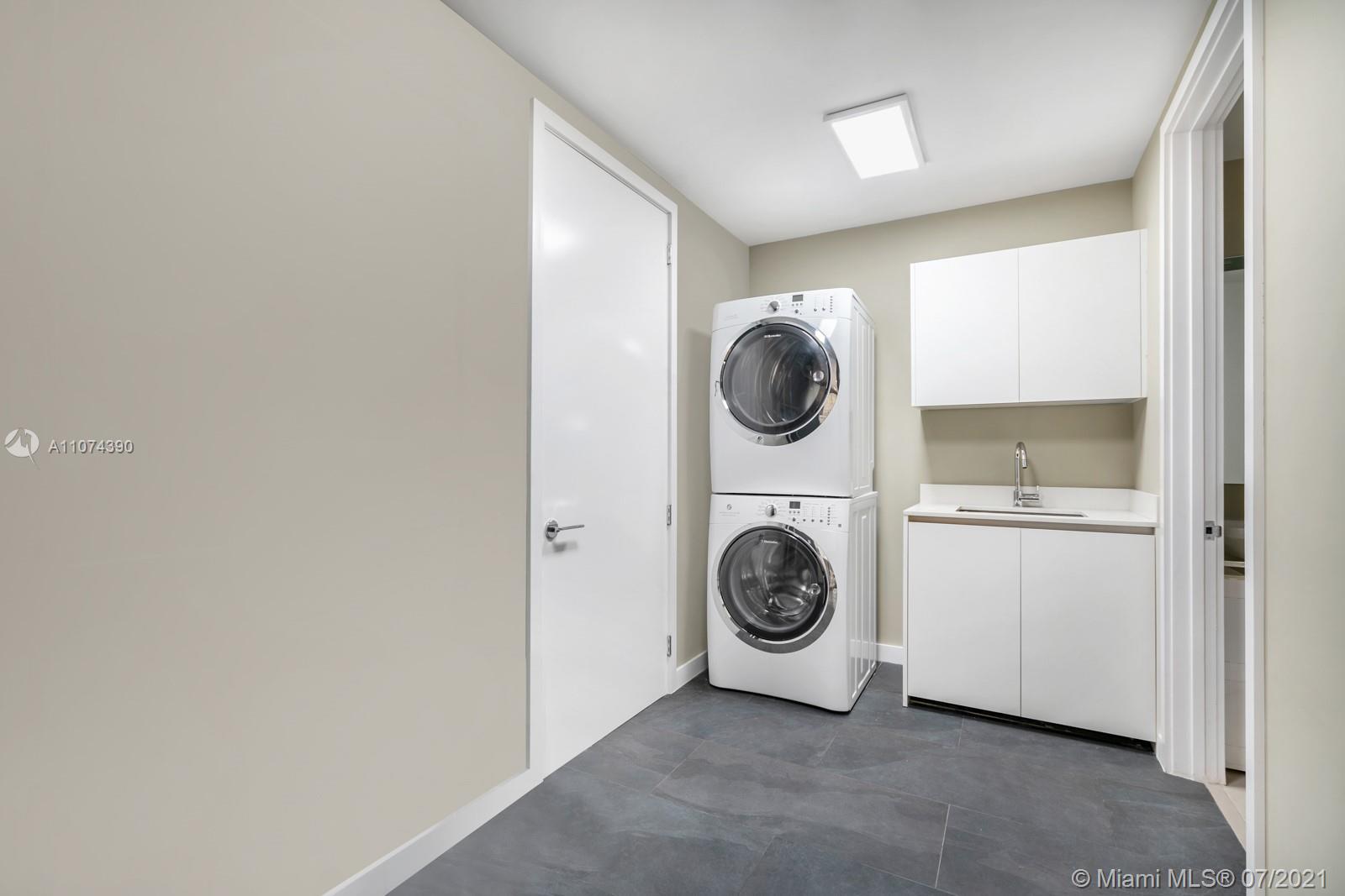 OCEANA BAL HARBOUR CONDO - Residential