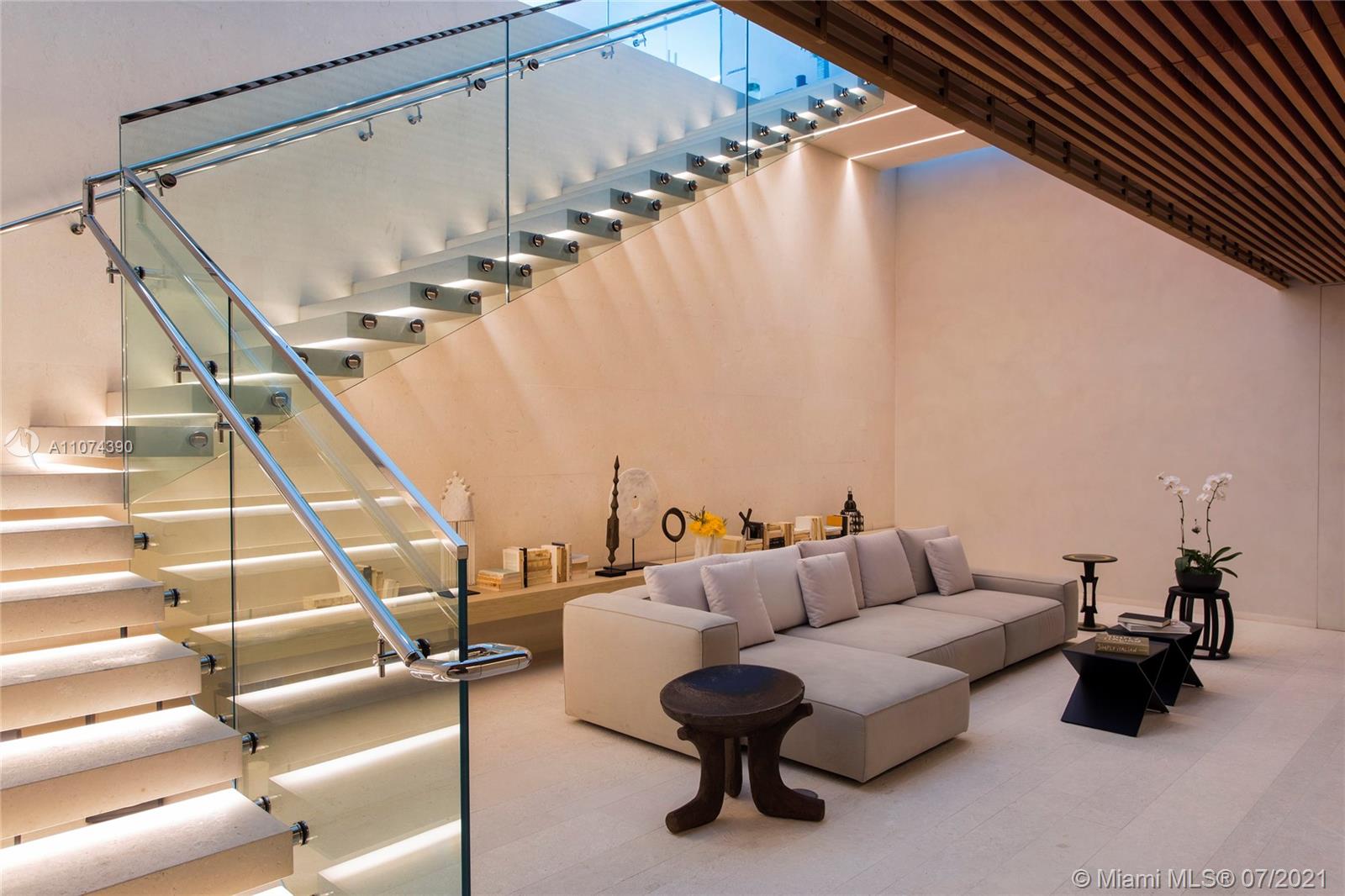 OCEANA BAL HARBOUR CONDO - Residential