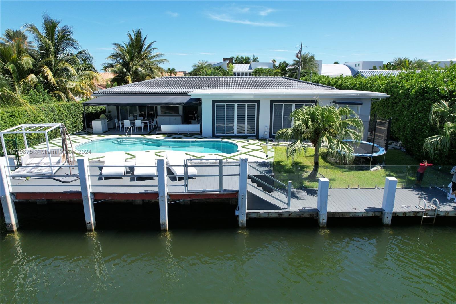 EASTERN SHORES 1ST ADDN - Residential