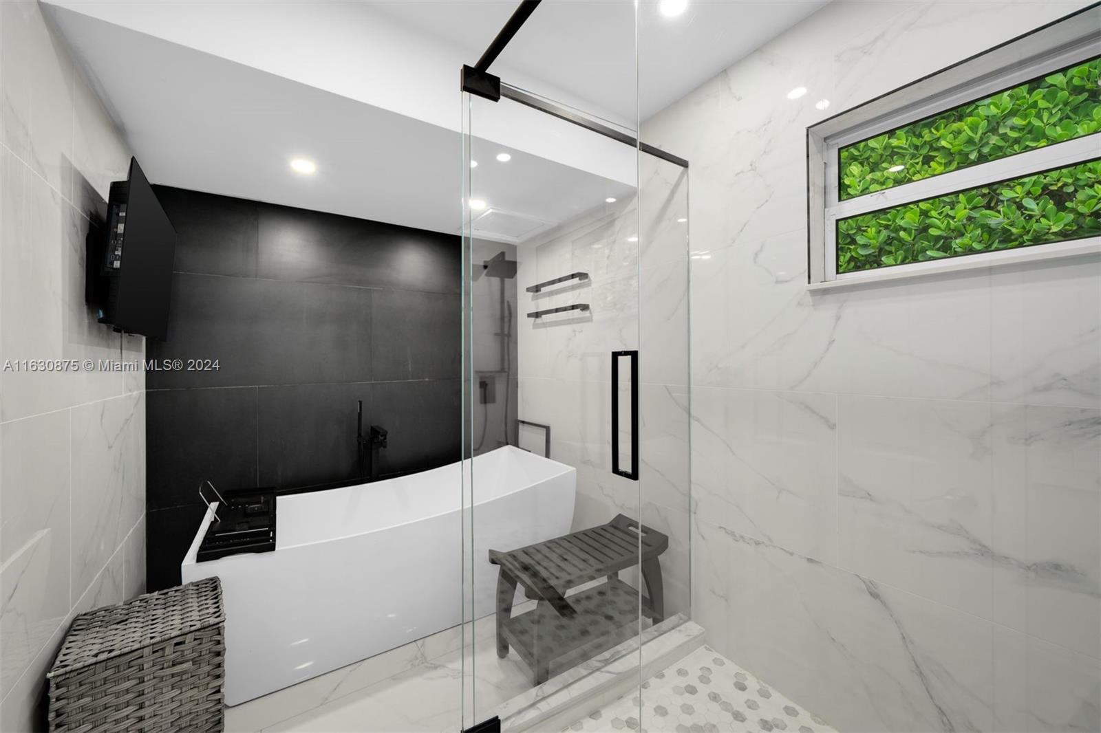 EASTERN SHORES 1ST ADDN - Residential