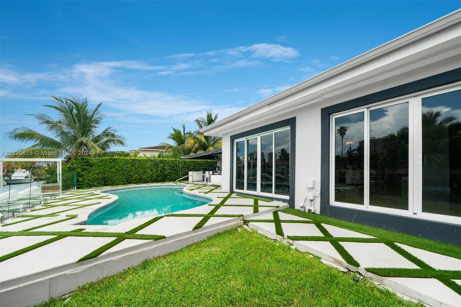 EASTERN SHORES 1ST ADDN - Residential