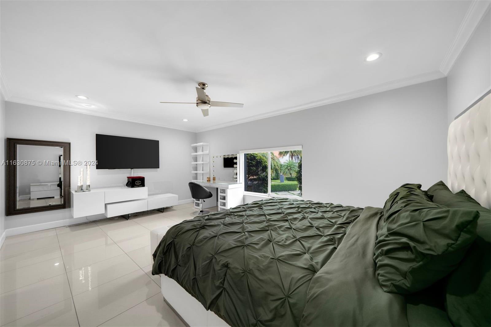 EASTERN SHORES 1ST ADDN - Residential