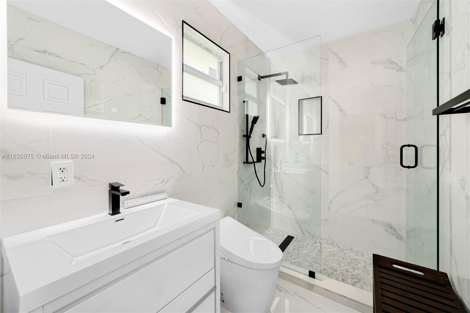 EASTERN SHORES 1ST ADDN - Residential