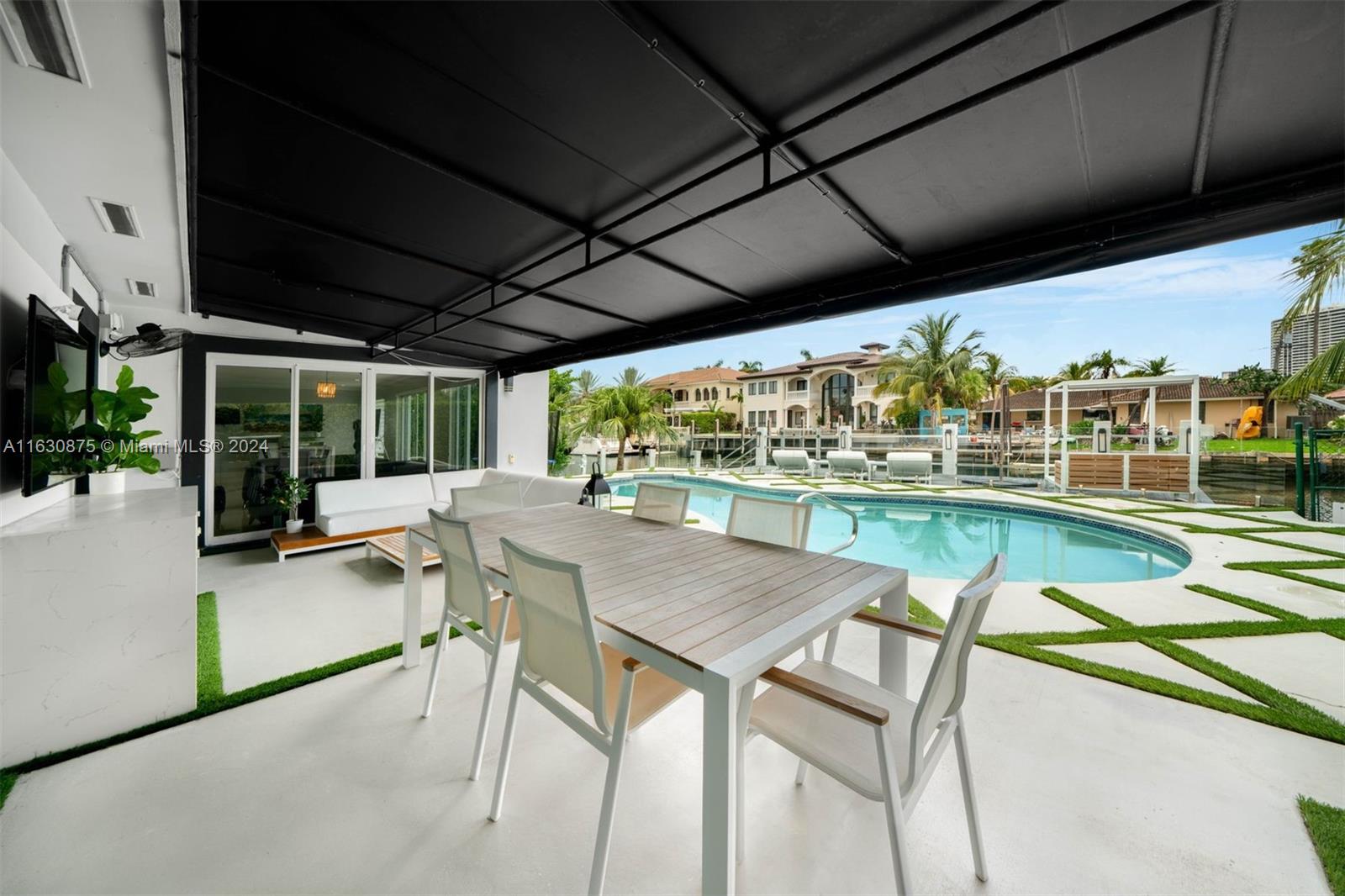 EASTERN SHORES 1ST ADDN - Residential