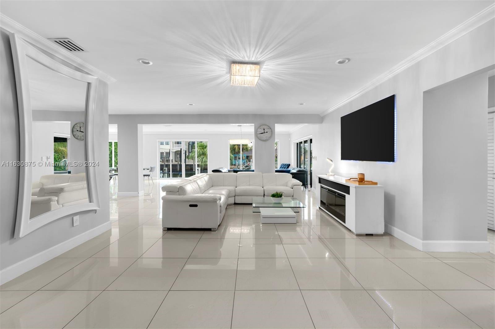 EASTERN SHORES 1ST ADDN - Residential