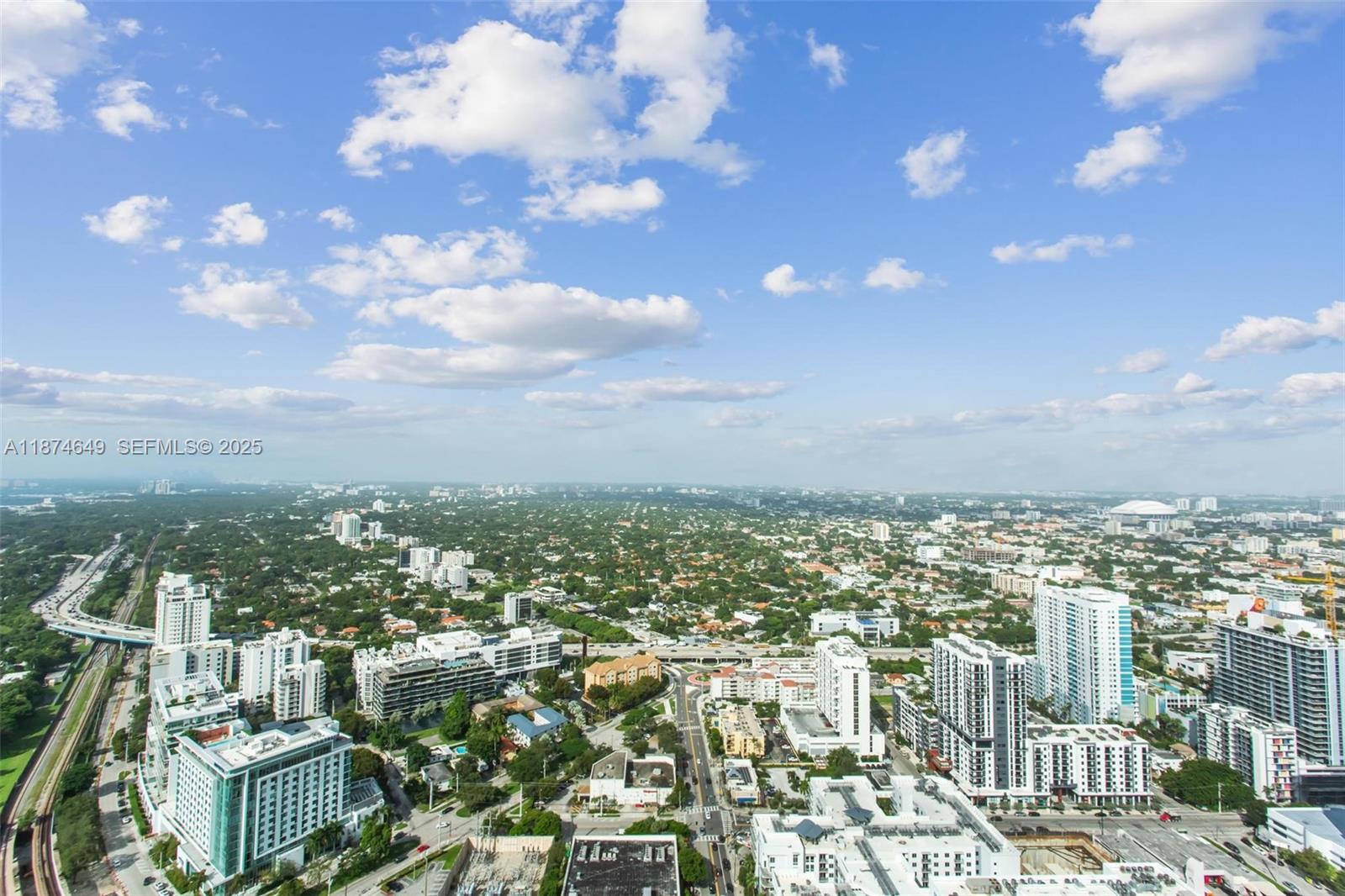 INFINITY AT BRICKELL COND - Residential