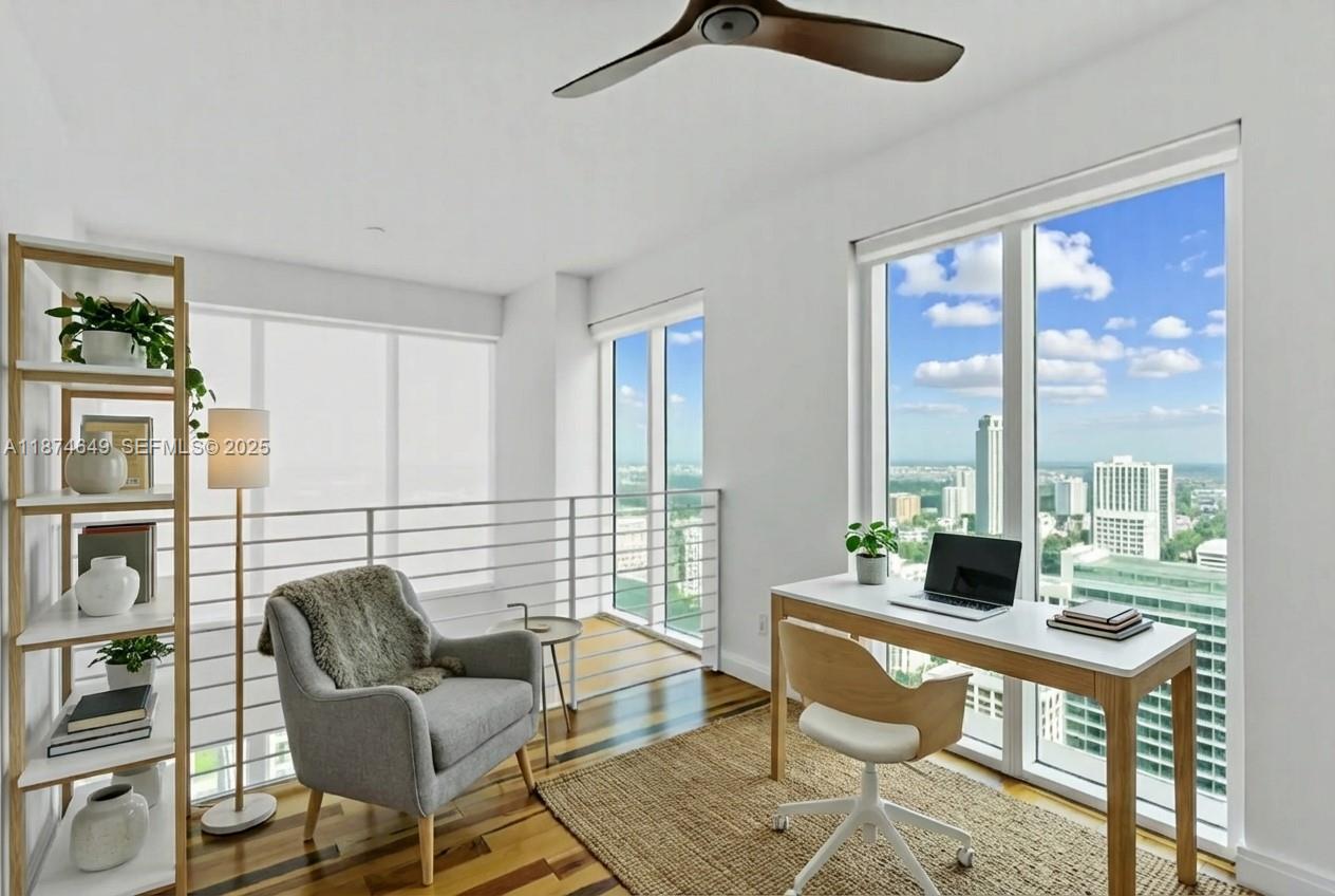 INFINITY AT BRICKELL COND - Residential