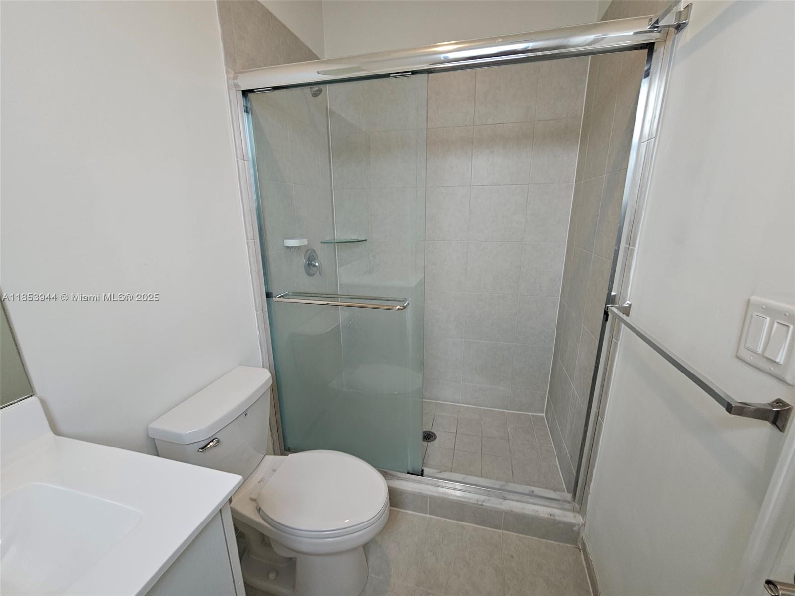 PINE ISLE - Residential