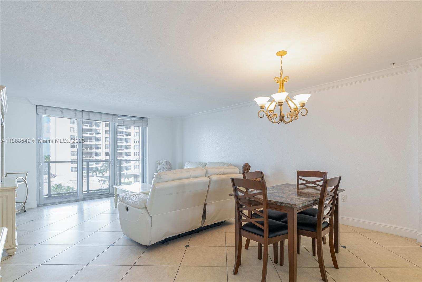 ARLEN BEACH CONDO - Residential Lease