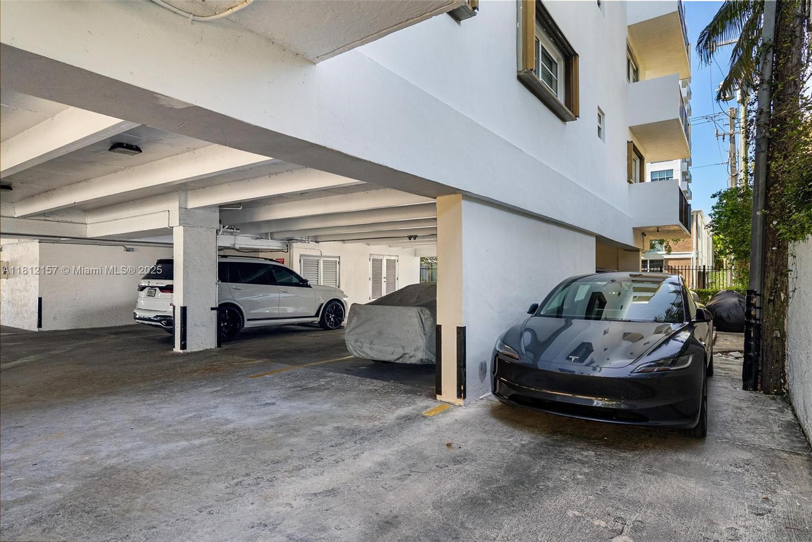 1900 MERIDIAN AVE CONDO - Residential