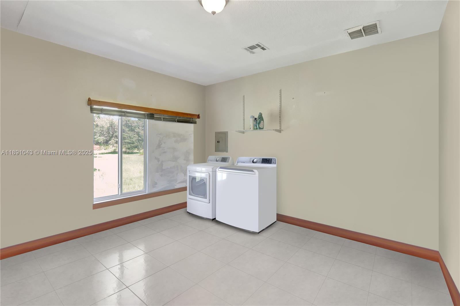 MONTURA RANCH UNREC SEC 27 - Residential