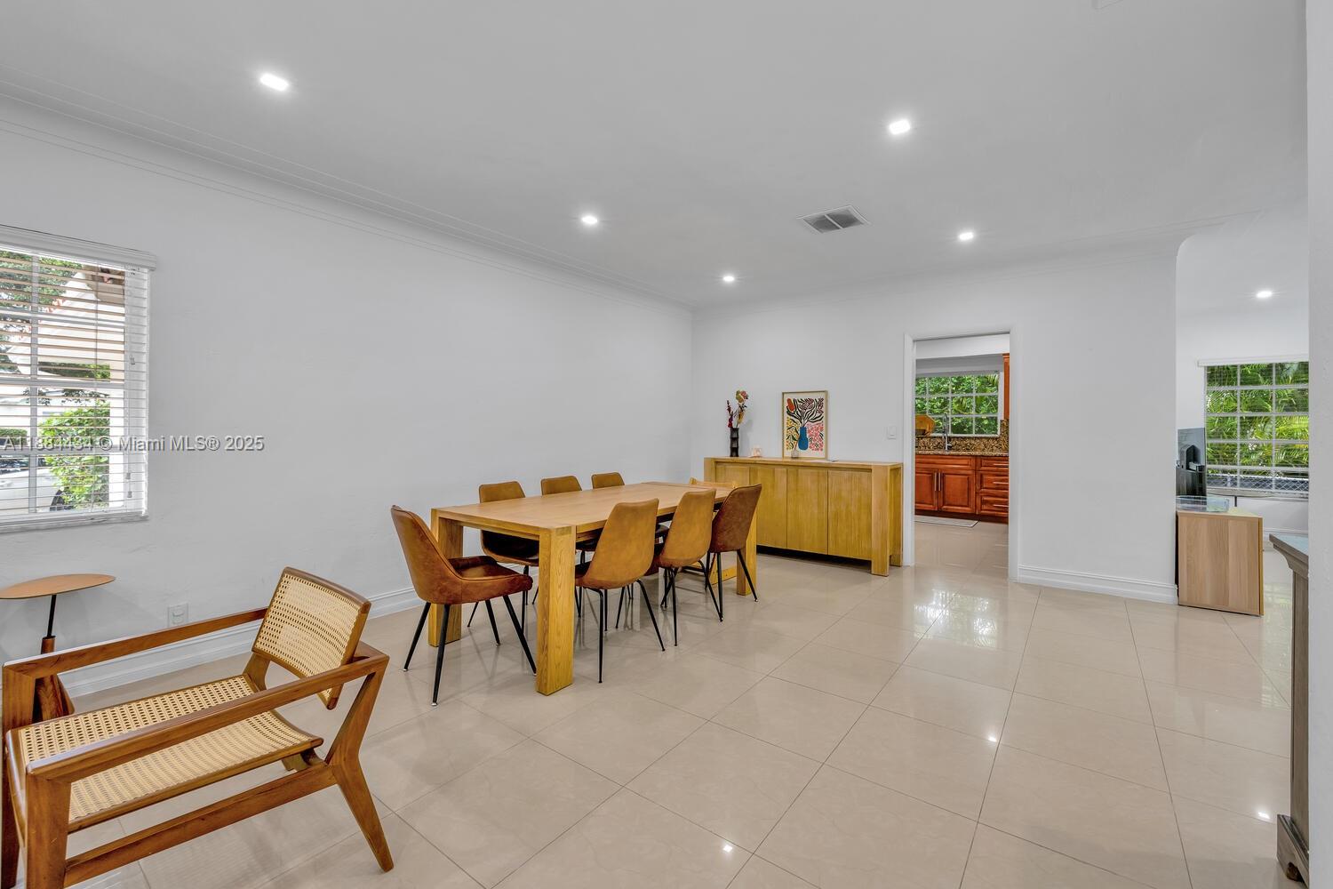 C GABLES RIVIERA SEC 13 - Residential Lease