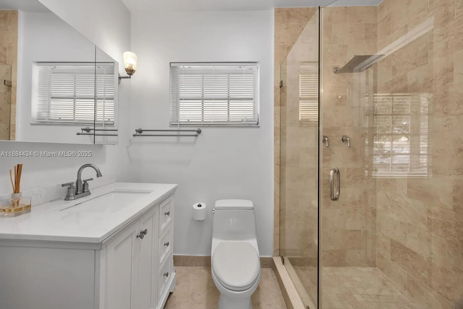 Coral Gables, Florida 33146, United States, 4 Bedrooms Bedrooms, ,2 BathroomsBathrooms,Residential,Active,216655