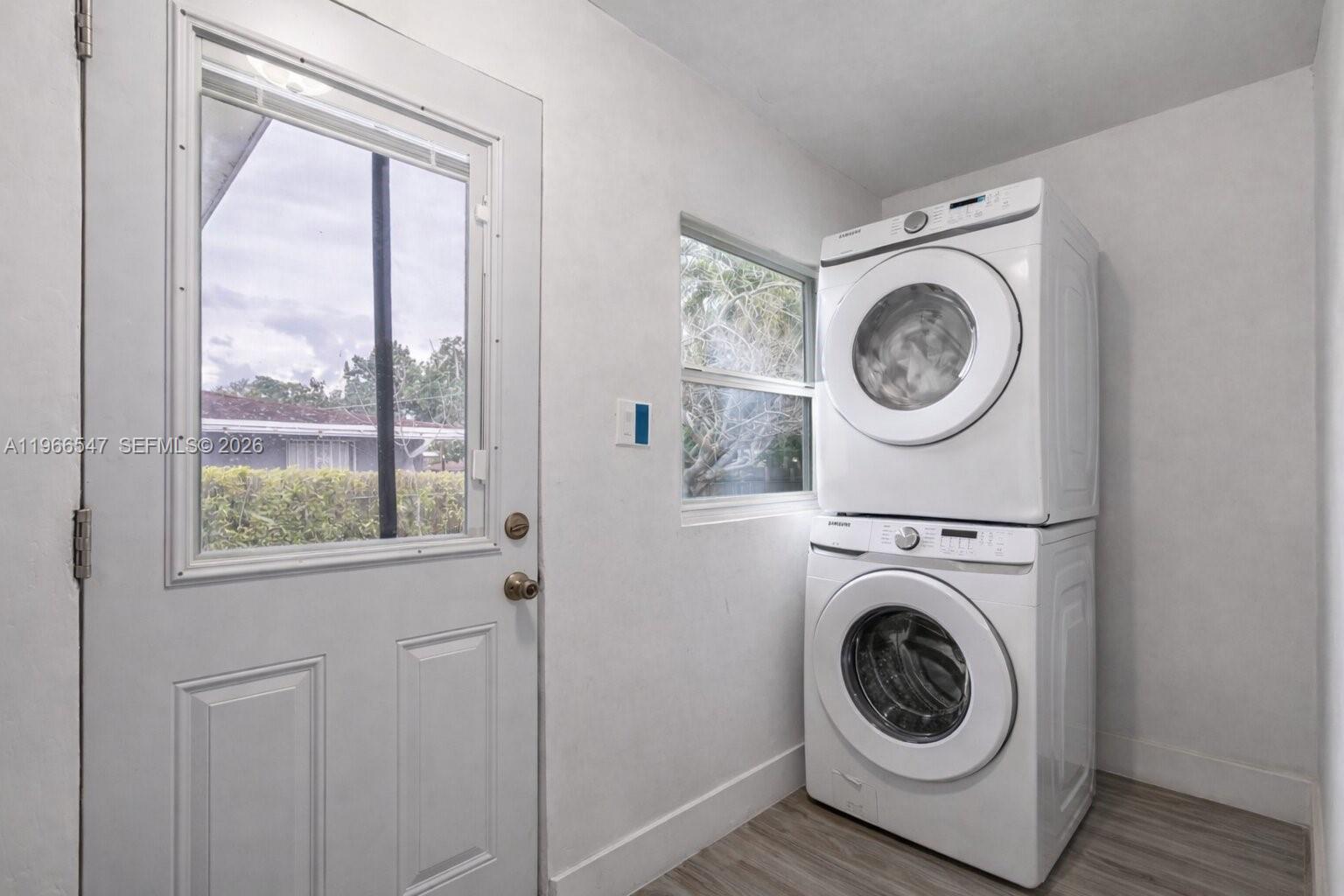 LA PALOMA - Residential