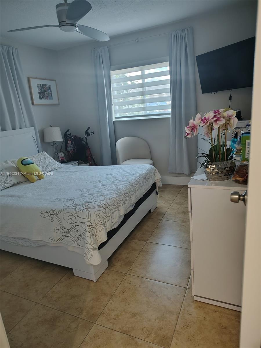 GARDENS OF EL JARDIN SEC - Residential Lease