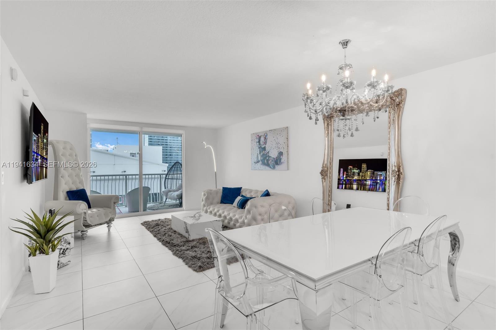 THE CLUB AT BRICKELL BAY - Residential