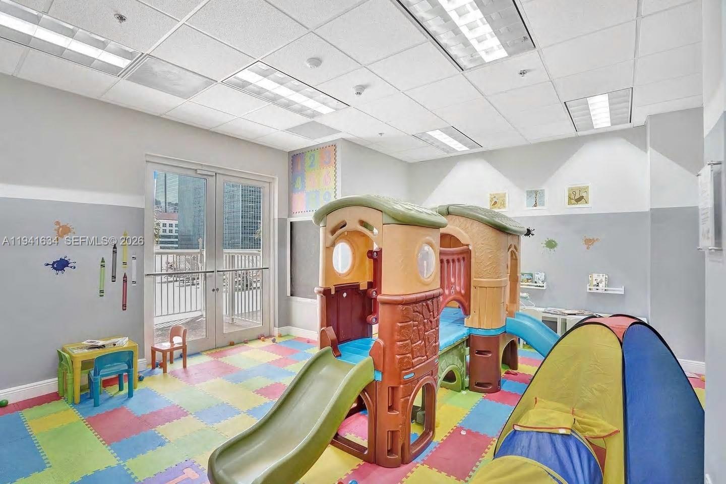 THE CLUB AT BRICKELL BAY - Residential