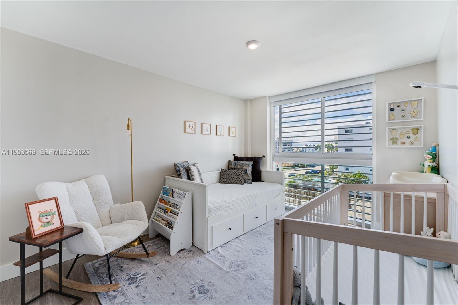 BAY HARBOR CLUB CONDO - Residential