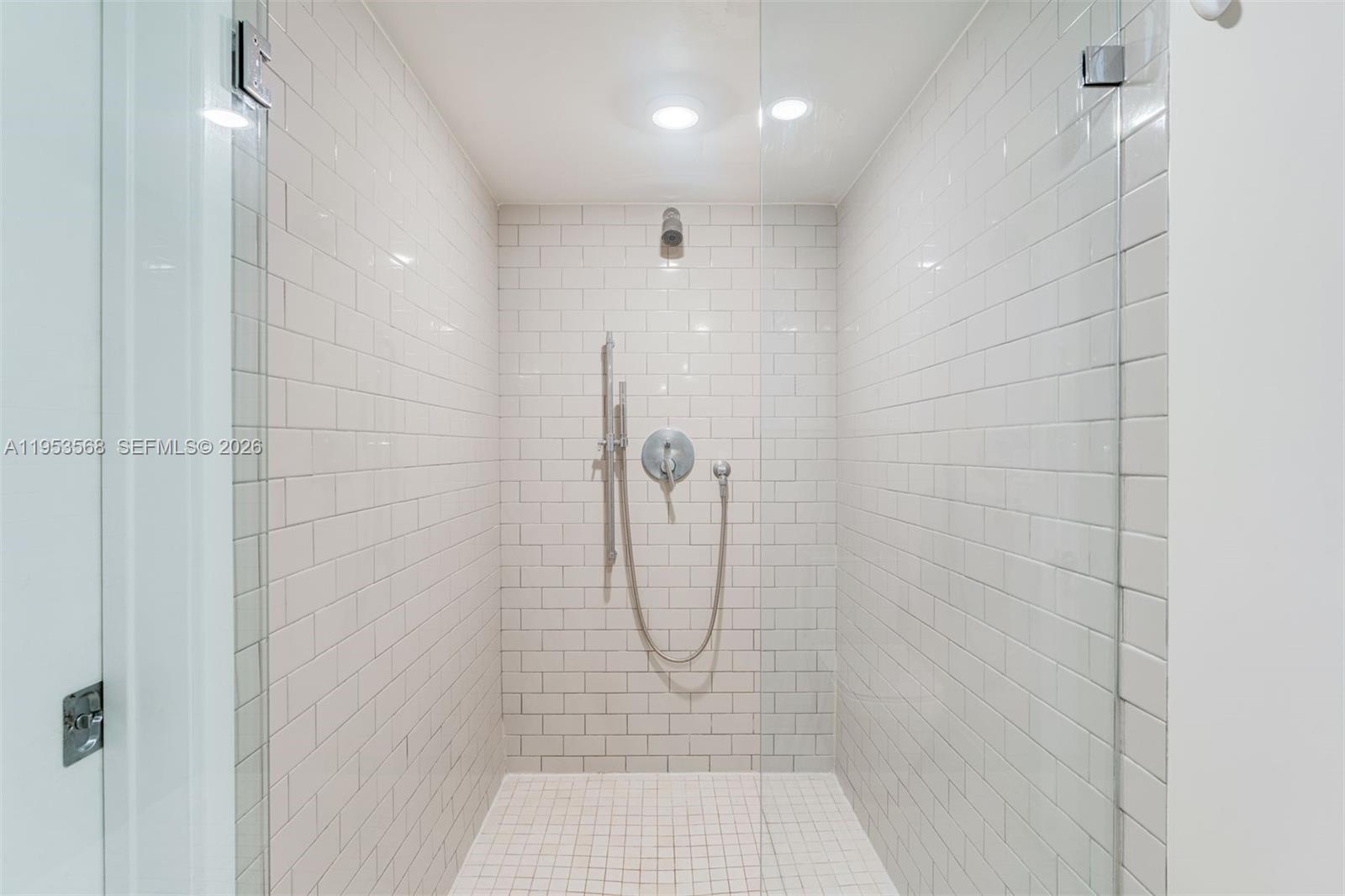 BAY HARBOR CLUB CONDO - Residential