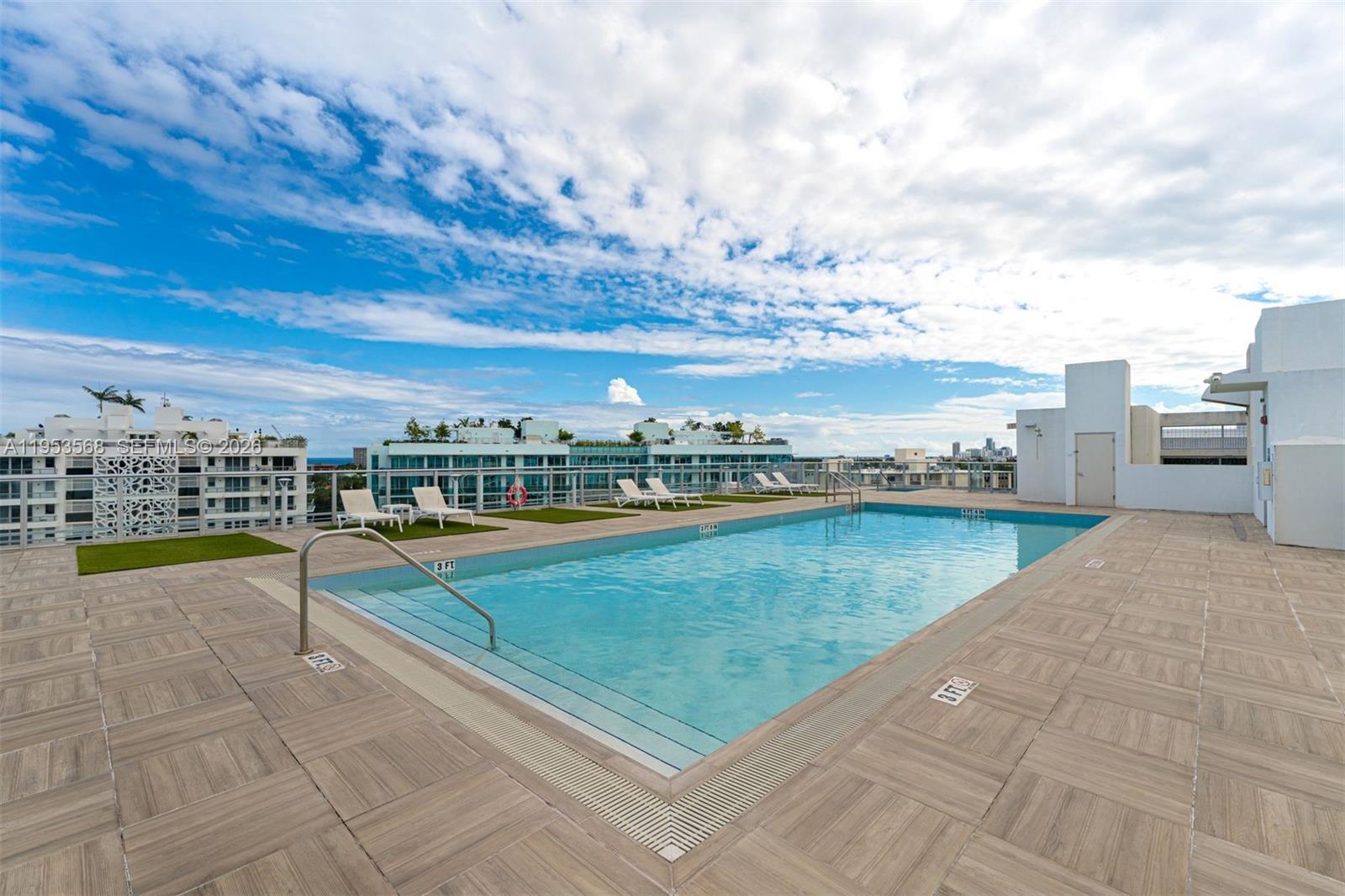 BAY HARBOR CLUB CONDO - Residential