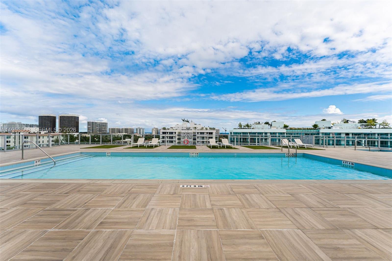 BAY HARBOR CLUB CONDO - Residential