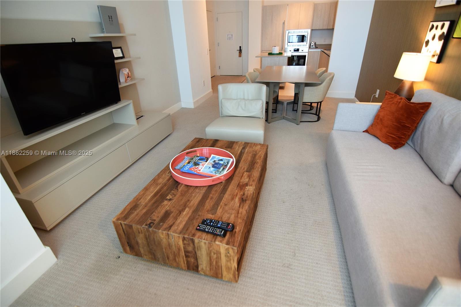 4111 SOUTH OCEAN DRIVE CO - Residential