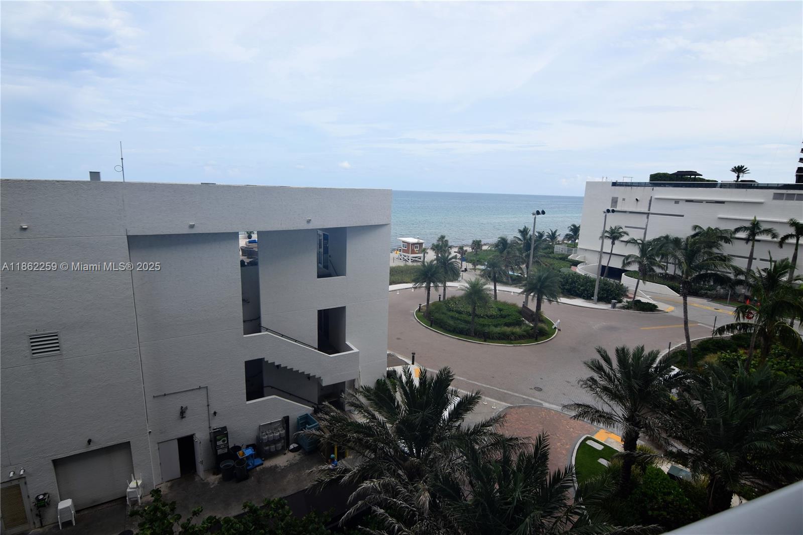 4111 S Ocean Dr 403