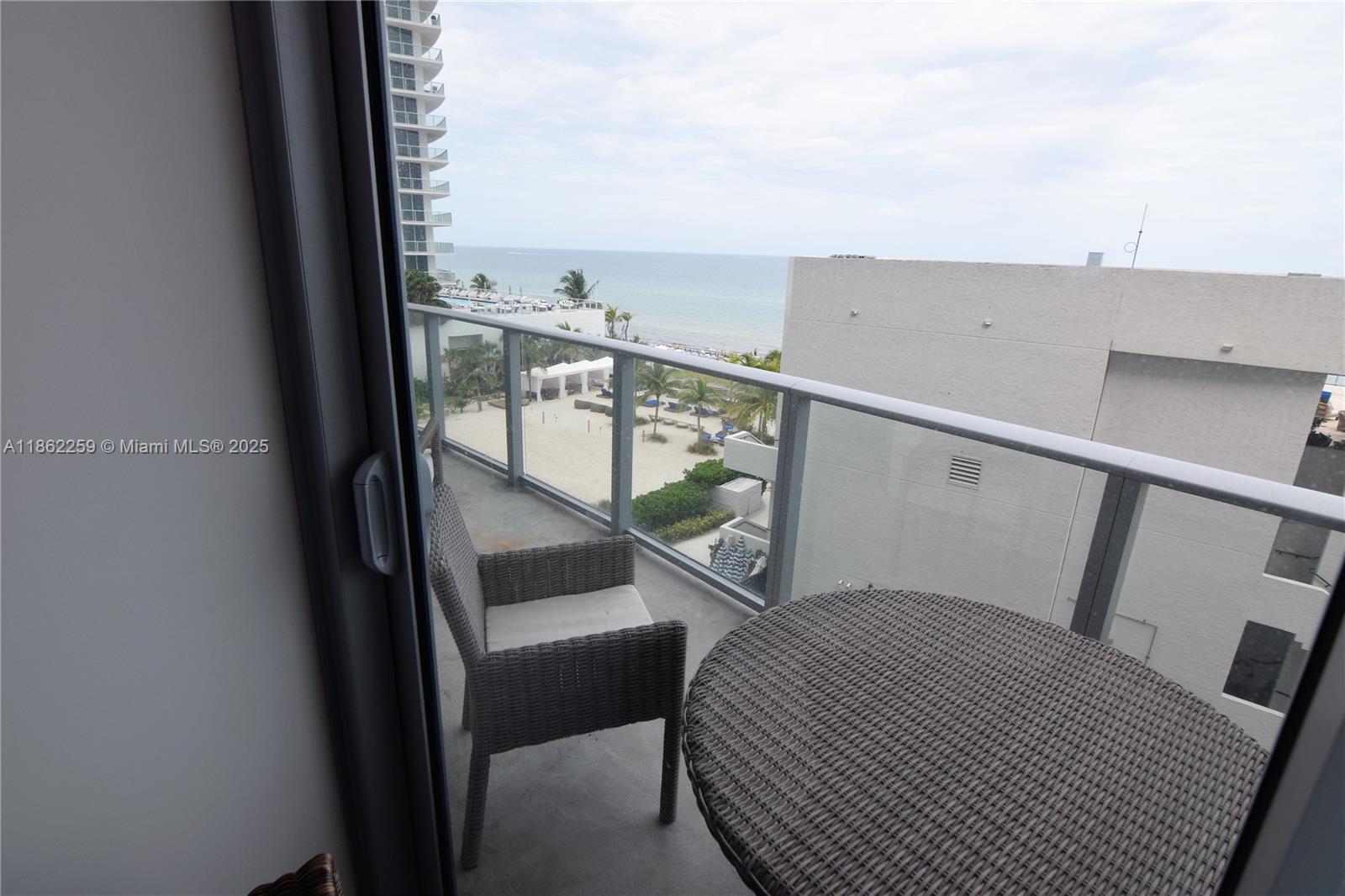 4111 S Ocean Dr 403