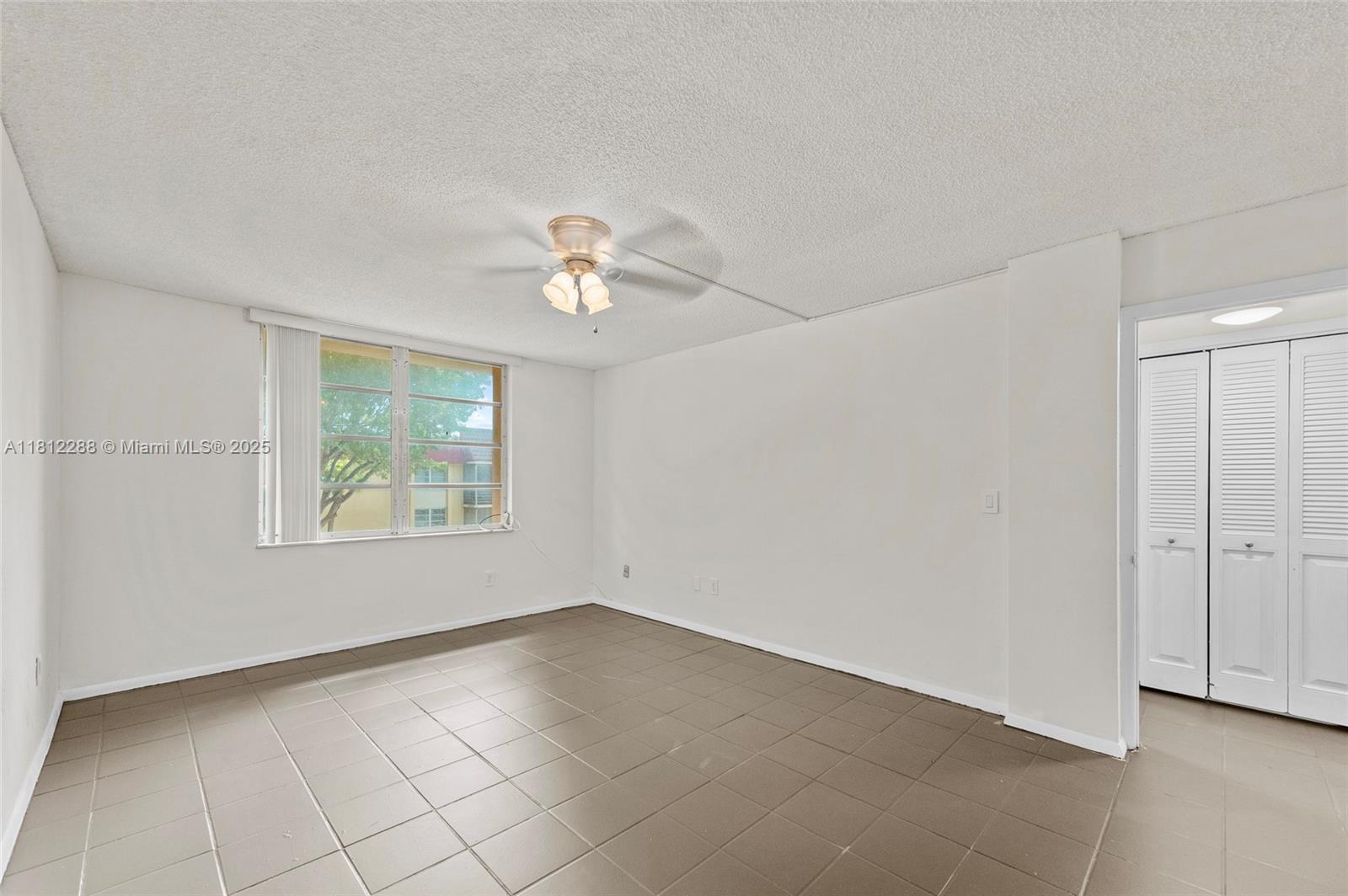 FOXCROFT APTS INC CONDO - Residential