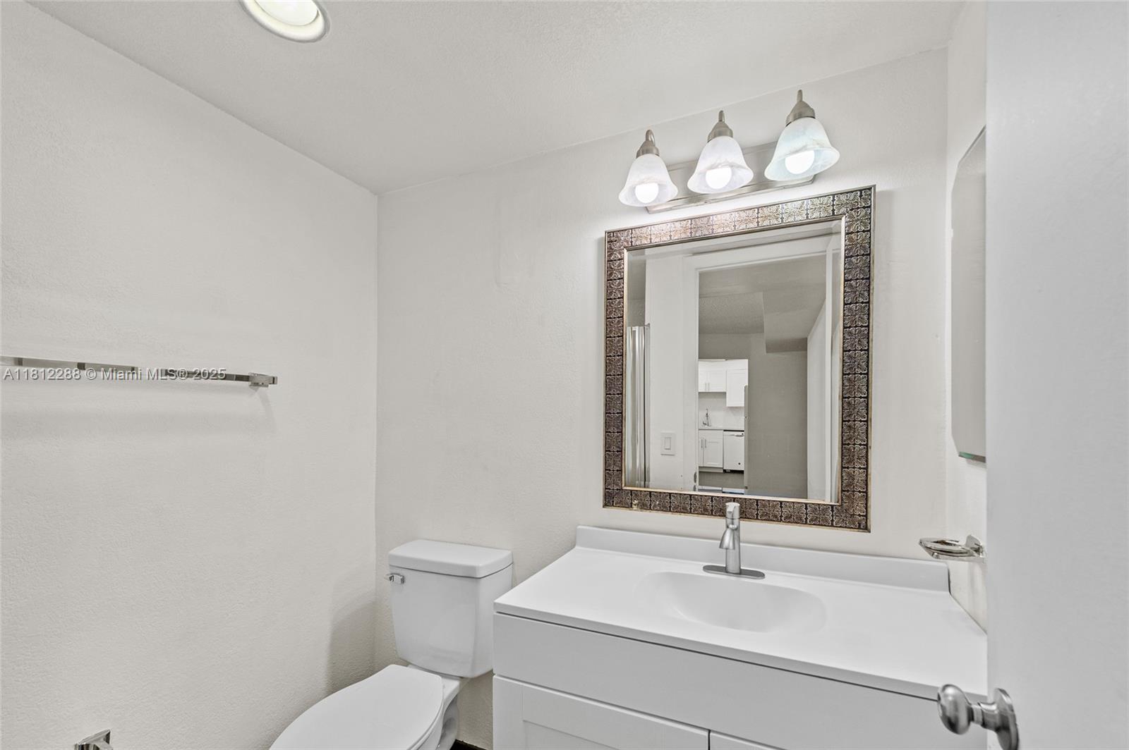 FOXCROFT APTS INC CONDO - Residential