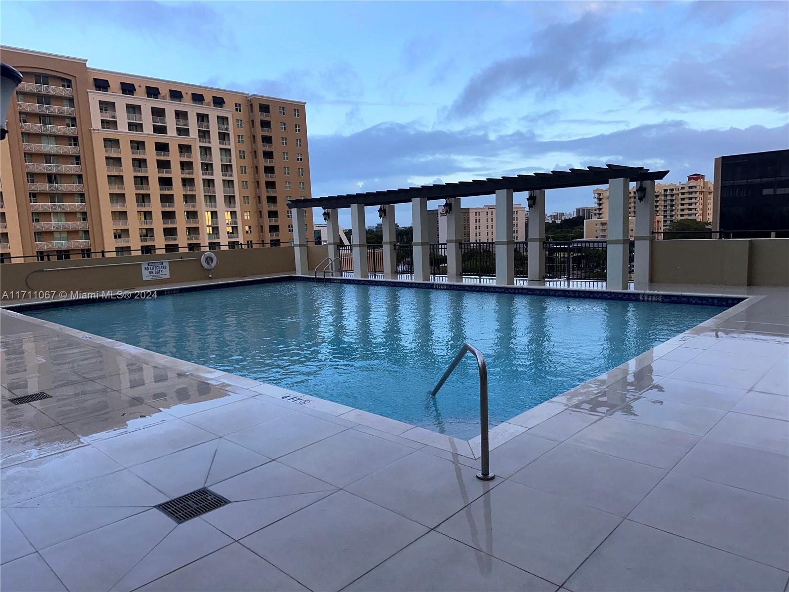 KEYSTONE PARK CONDO - Residential