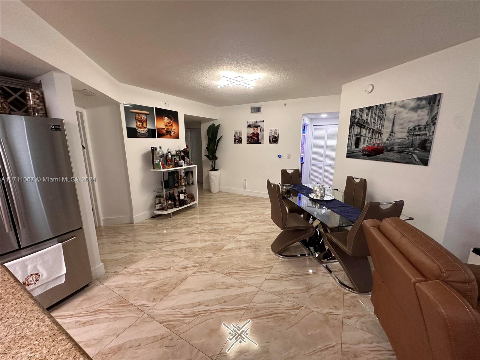 KEYSTONE PARK CONDO - Residential