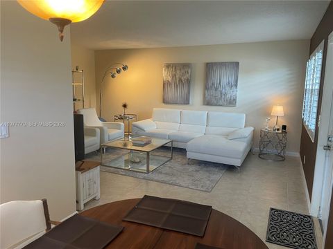 Tiny photo for 145 Newport J #145, Deerfield Beach, FL 33442 (MLS # A11977770)
