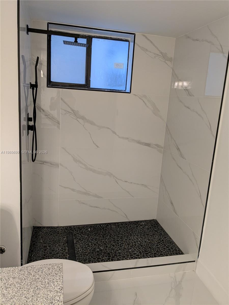 SUMMERTREE VILG CALIF CL - Residential