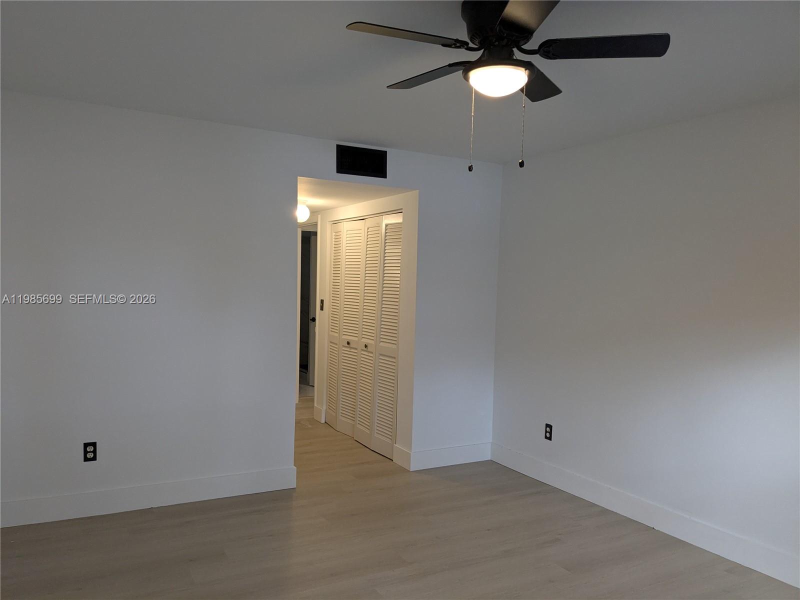 SUMMERTREE VILG CALIF CL - Residential