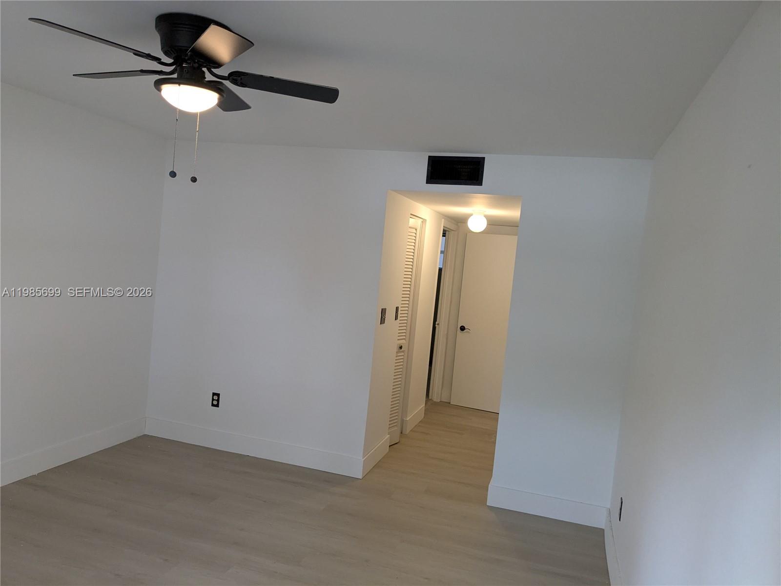 SUMMERTREE VILG CALIF CL - Residential