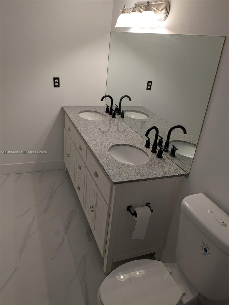 SUMMERTREE VILG CALIF CL - Residential