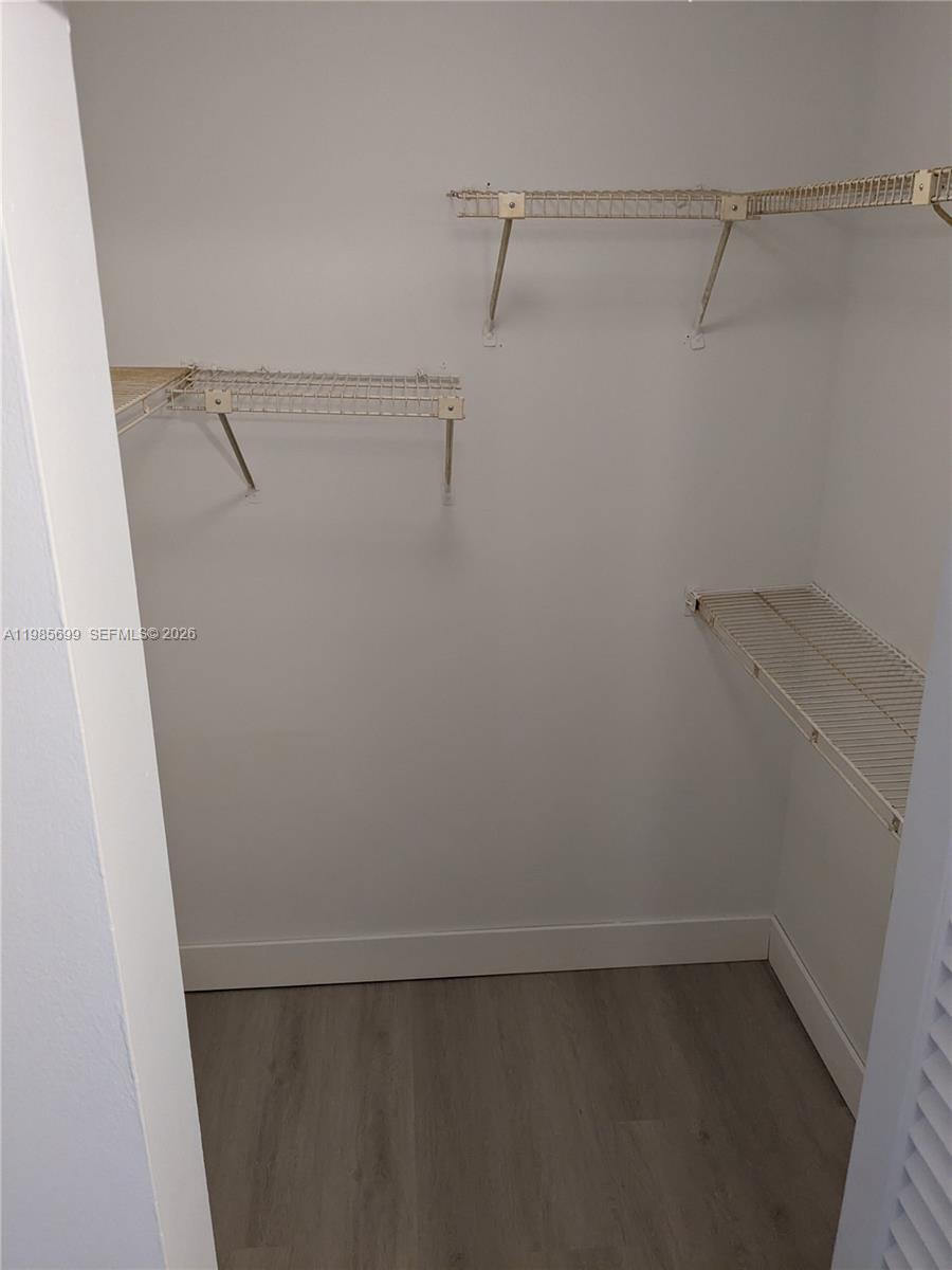 SUMMERTREE VILG CALIF CL - Residential