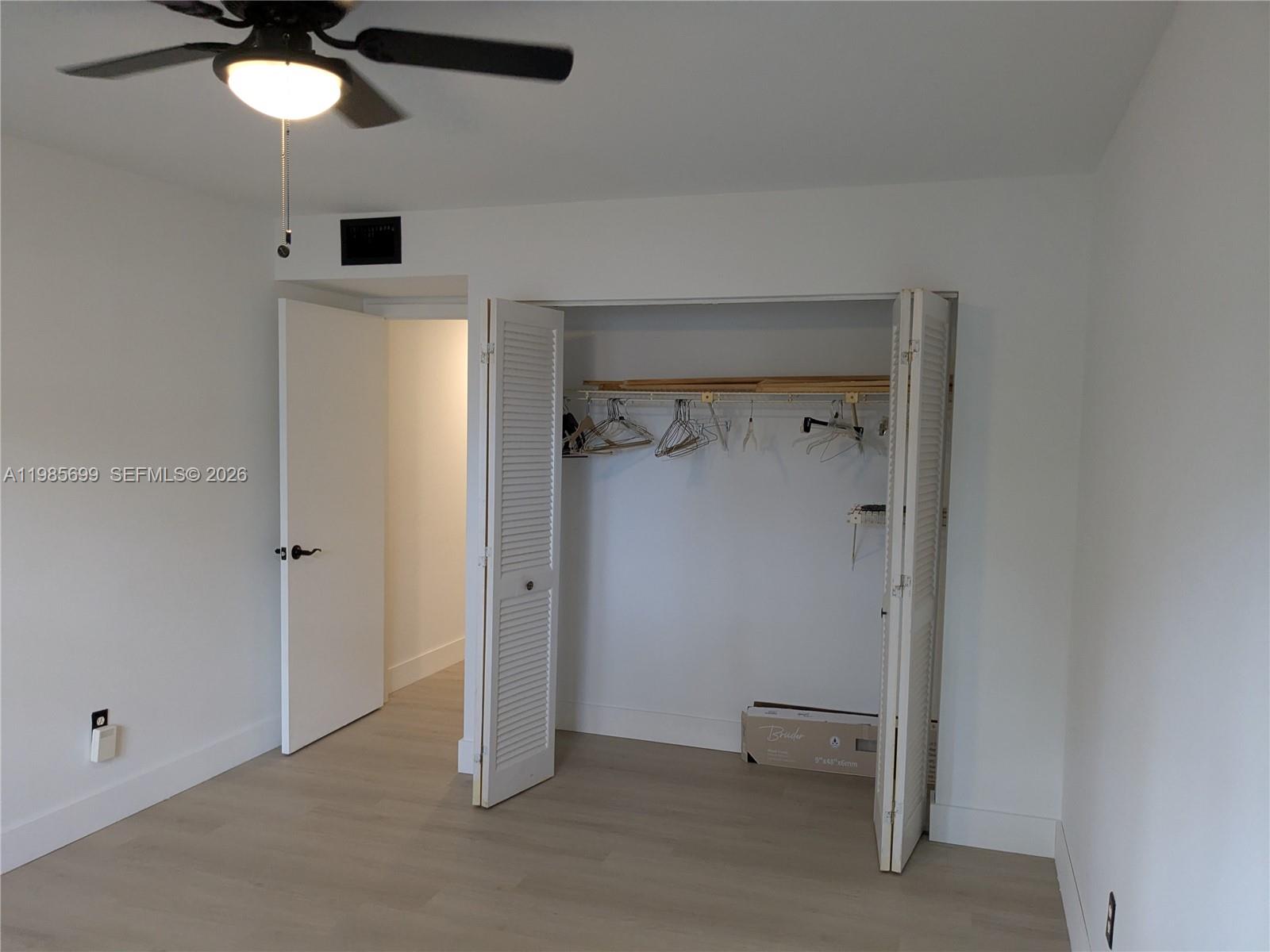 SUMMERTREE VILG CALIF CL - Residential