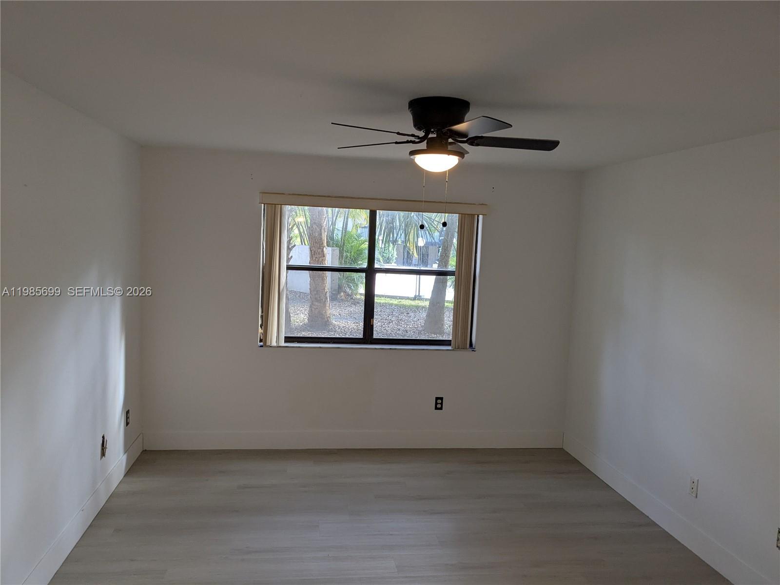 SUMMERTREE VILG CALIF CL - Residential