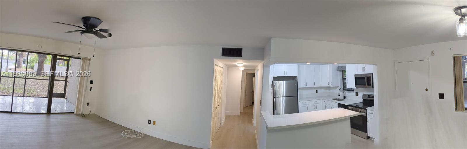 SUMMERTREE VILG CALIF CL - Residential