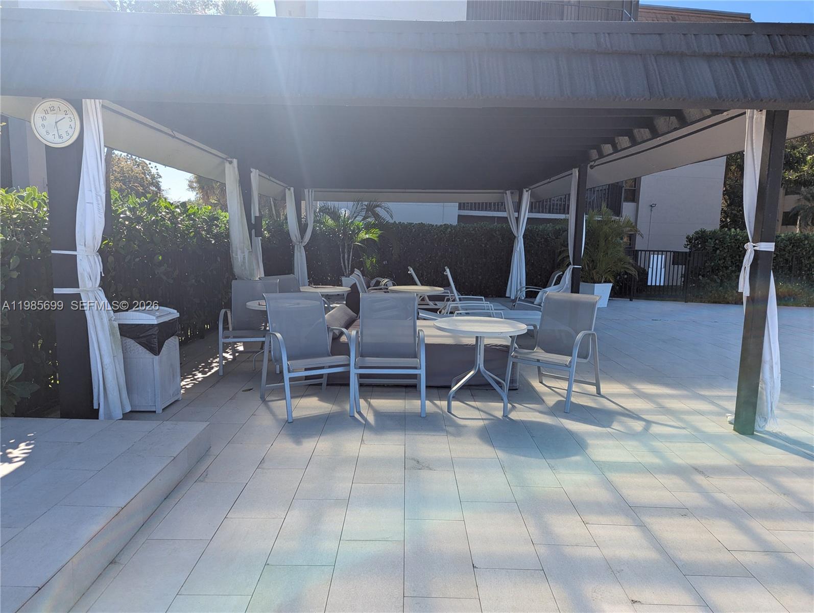 SUMMERTREE VILG CALIF CL - Residential