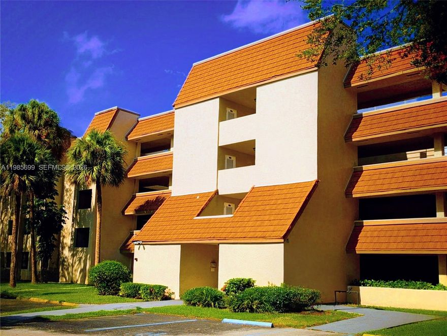 EVERYTHING BRAND NEW! Beautiful modern and completely updated! This stunning ground floor apartment offers an unrivaled lifestyle with easy walk up access. It has two full bedrooms, both with large windows that look out over the pool and gardens, ideal for waking up to a spectacular view. 2 large bathrooms. Open kitchen (ALL NEW APPLIANCES) flows into a spacious dining room that opens to the living room area, creating a perfect environment to enjoy. 24/7 Security Pool BBQ Sauna Gym Beach just minutes away HOA fees cover water, sewer, trash, landscaping, maintenance, insurance, and common areas.