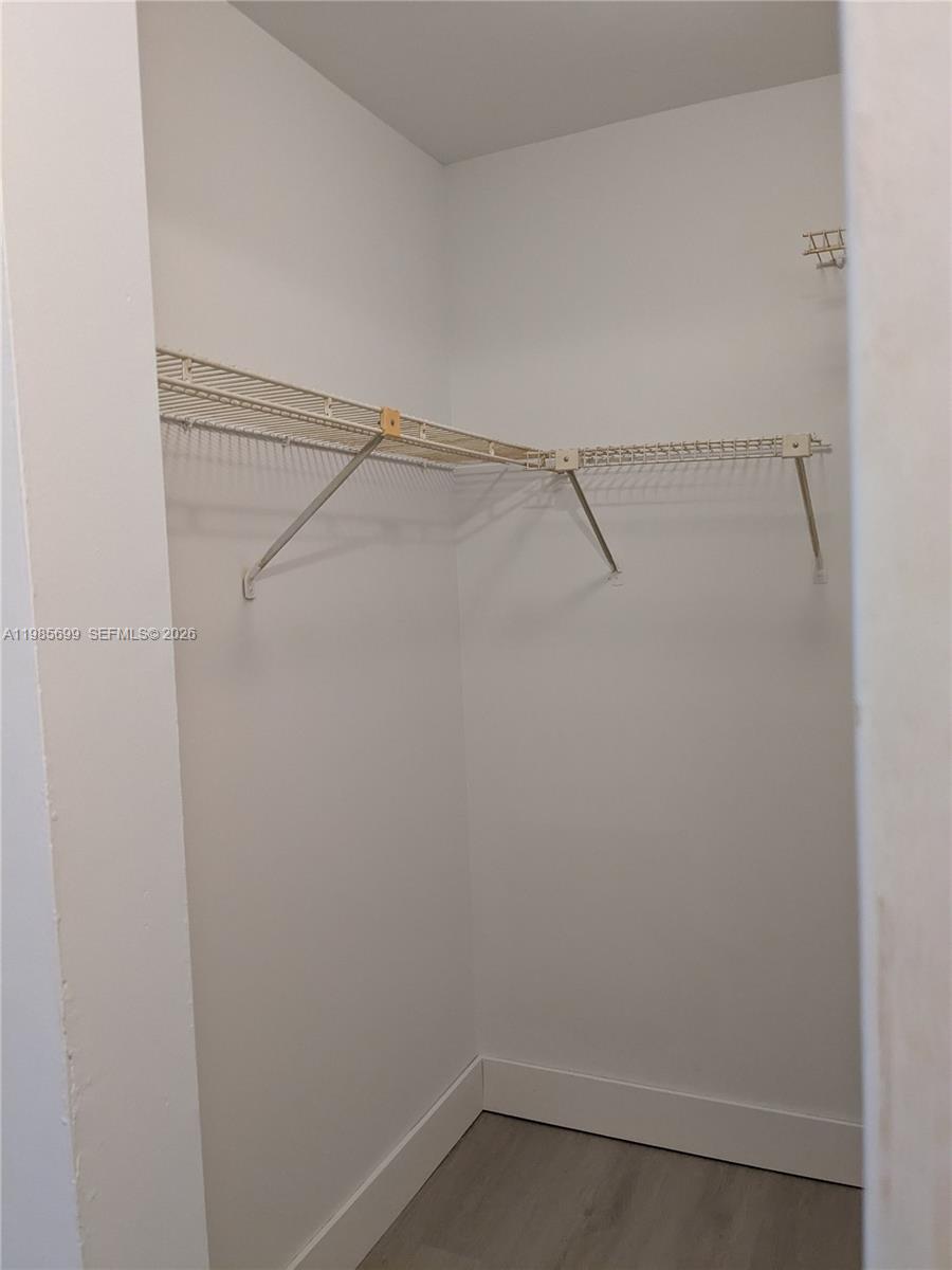 SUMMERTREE VILG CALIF CL - Residential