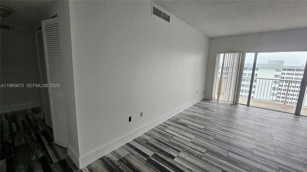 Photo of 1980 S Ocean Dr #22G, Hallandale Beach, FL 33009 (MLS # A11965873)