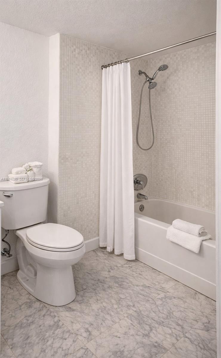 MOON BAY OF MIAMI CONDO - Residential Lease