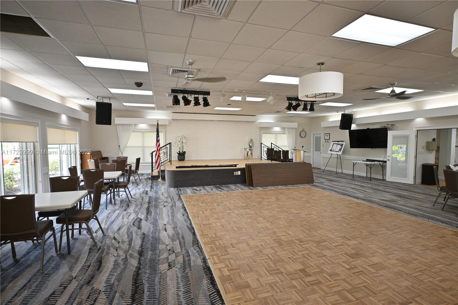 PINES OF DELRAY NORTH CON - Residential
