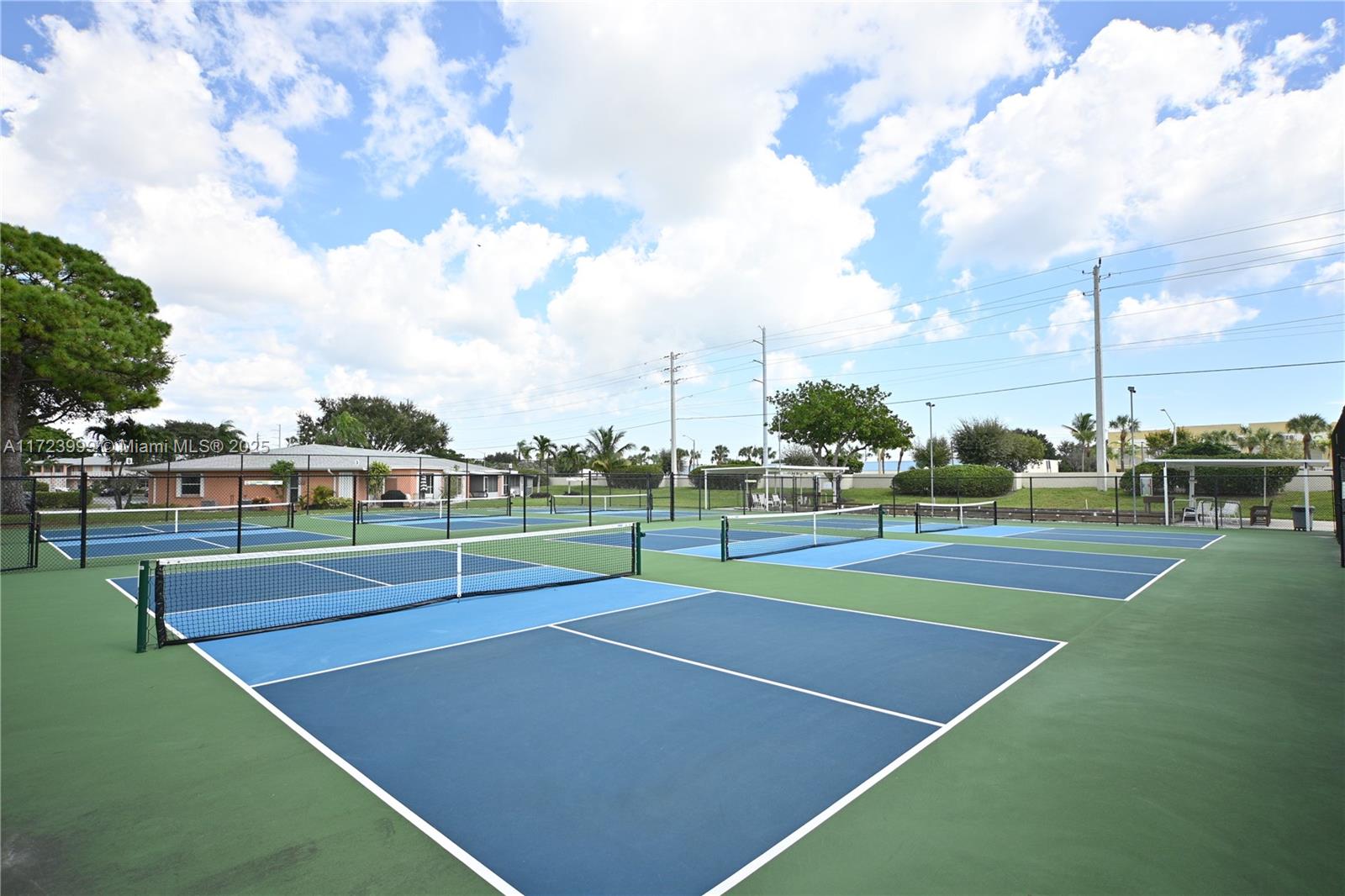 PINES OF DELRAY NORTH CON - Residential